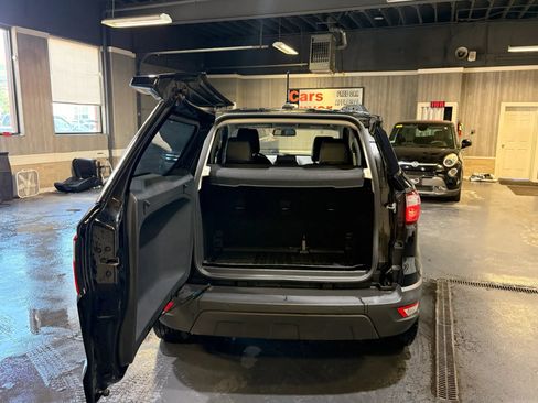 Used 2019 Ford EcoSport SES w/ Interior Protection Package AWD/4WD image 17