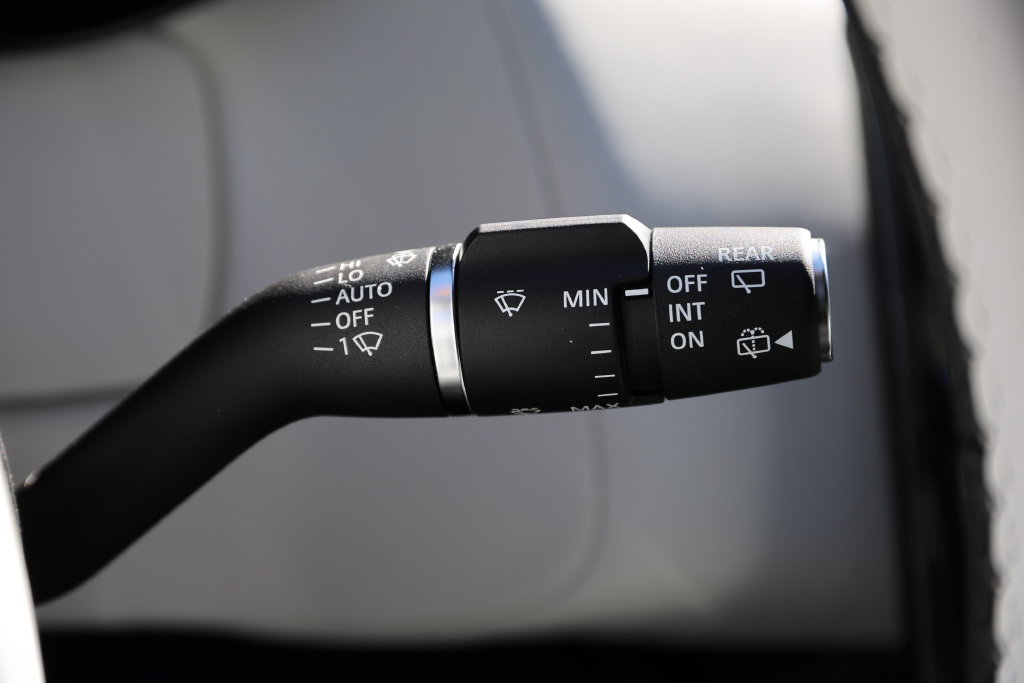 New 2027 Land Rover Range Rover Sport Battersea AWD/4WD image 25