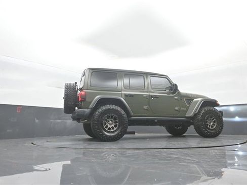 Used 2022 Jeep Wrangler Unlimited Rubicon w/ Xtreme Recon 35" Tire Package image 37