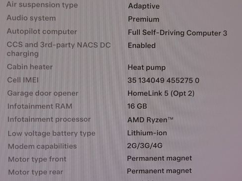 Used 2023 Tesla Model X image 3