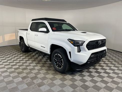 New 2026 Toyota Tacoma TRD Sport image 7