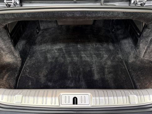 Used 2019 Rolls-Royce Dawn image 59