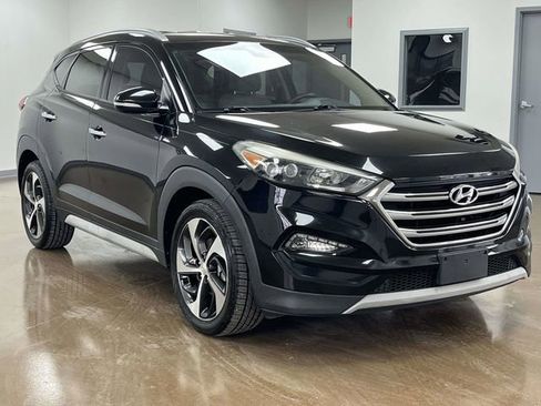 Used 2017 Hyundai Tucson Limited image 3