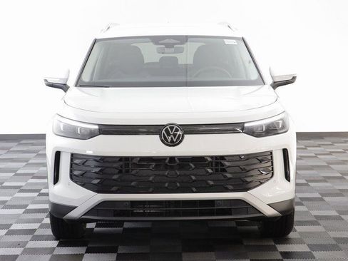 New 2025 Volkswagen Tiguan S image 20