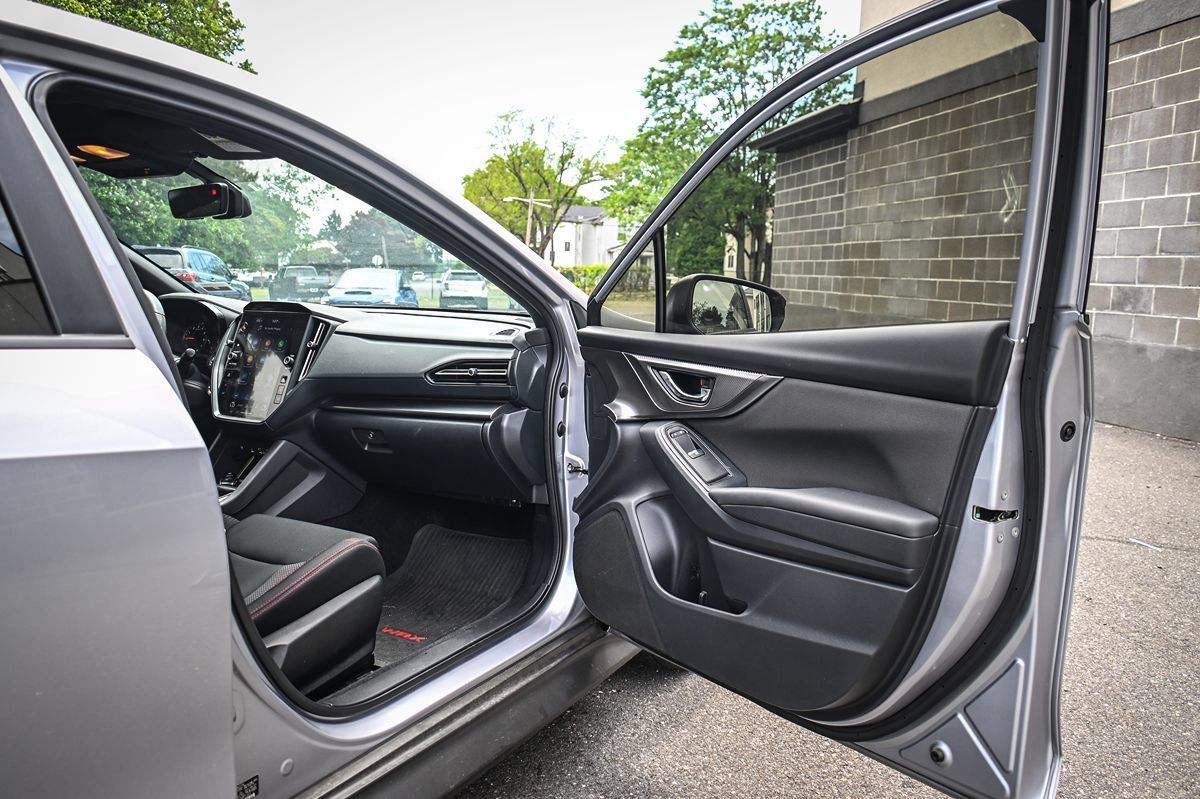 Used 2022 Subaru WRX Premium AWD/4WD image 17
