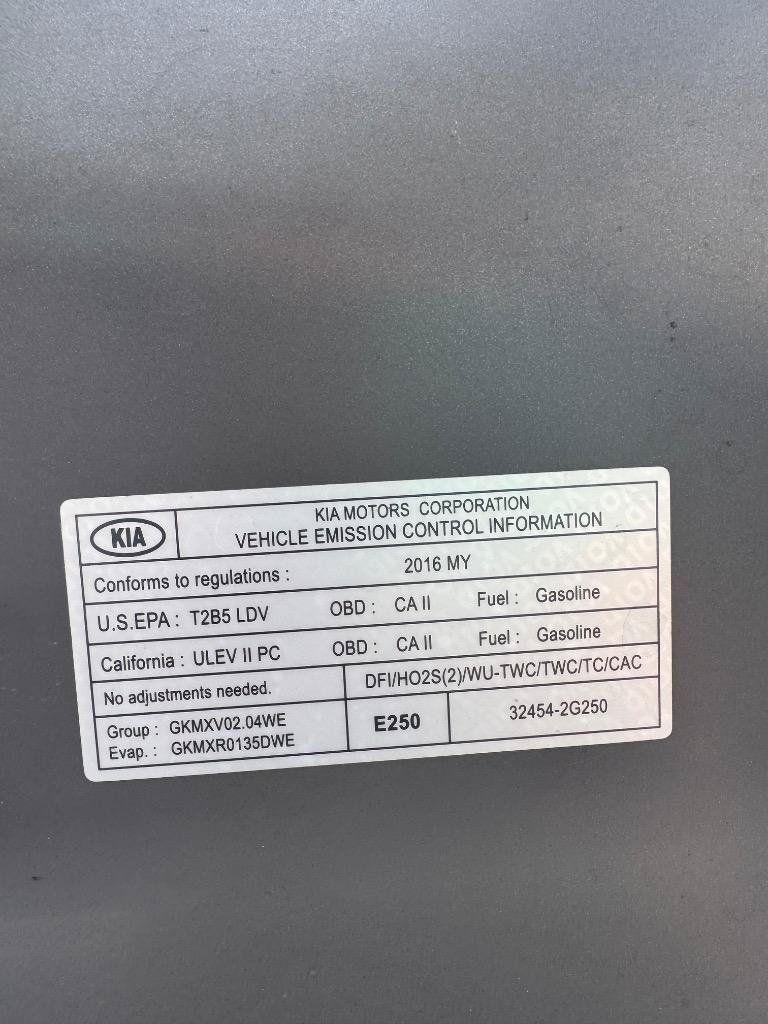 Used 2016 Kia Sorento EX FWD image 32