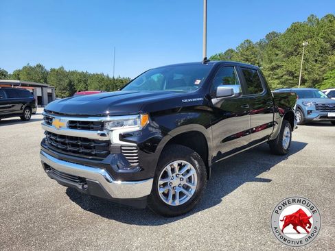 Used 2024 Chevrolet Silverado 1500 LT image 1