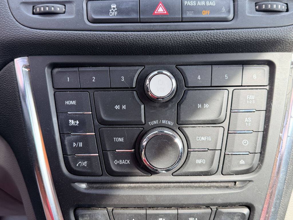 Used 2014 Buick Encore Leather FWD image 19