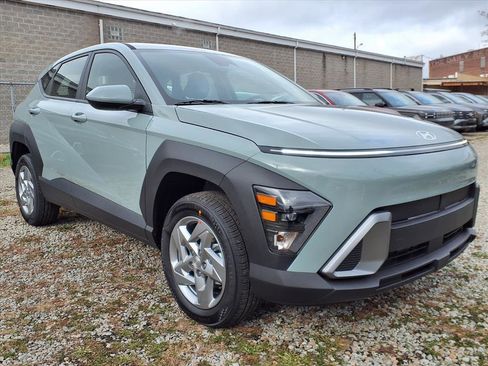 New 2026 Hyundai Kona SE image 2