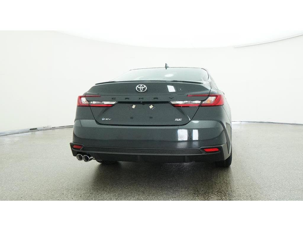 Used 2025 Toyota Camry SE FWD image 28