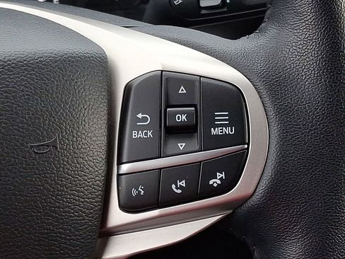 Used 2022 Ford Explorer XLT w/ Equipment Group 202A image 23