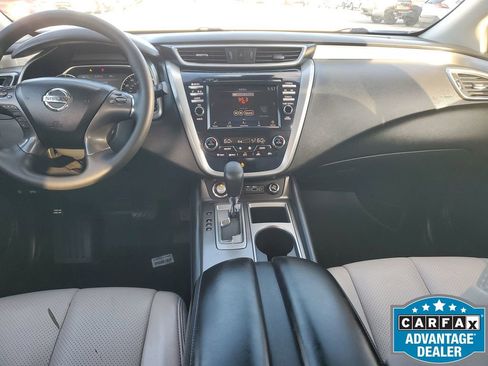 Used 2022 Nissan Murano S image 11