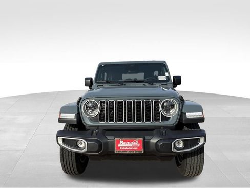 New 2026 Jeep Wrangler Sahara image 9