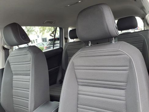 Certified 2024 Volkswagen Tiguan S image 20