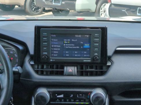 Certified 2021 Toyota RAV4 LE FWD image 17