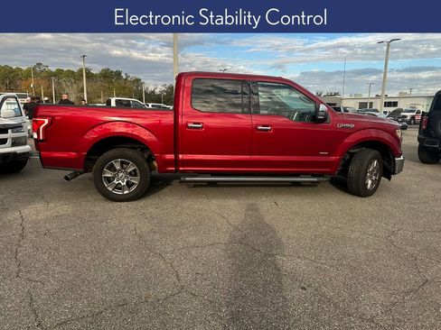Used 2016 Ford F150 XLT w/ Equipment Group 302A Luxury image 8