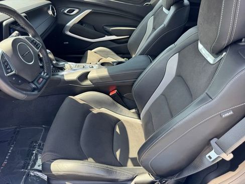 Certified 2022 Chevrolet Camaro SS w/ Design Package 3 RWD image 11