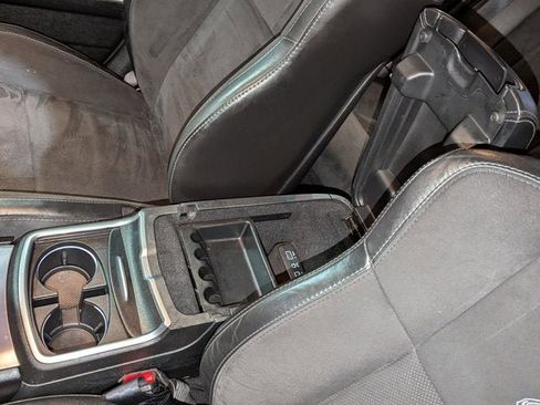 Used 2019 Dodge Charger Scat Pack w/ Dynamics Package image 39