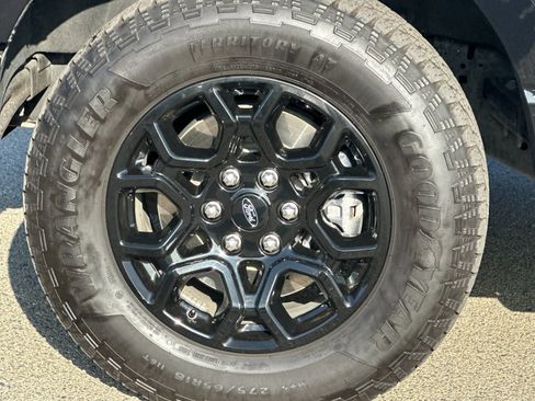 Used 2023 Ford F150 Platinum w/ Equipment Group 701A High AWD/4WD image 35