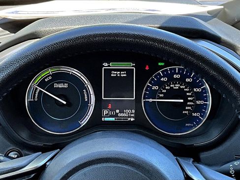 Used 2019 Subaru Crosstrek Hybrid w/ Moonroof Package w/Navigation image 13