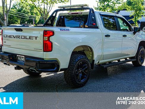 Used 2021 Chevrolet Silverado 1500 Custom Trail Boss AWD/4WD image 6