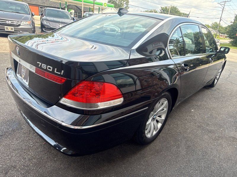 Used 2004 BMW 760Li RWD image 5
