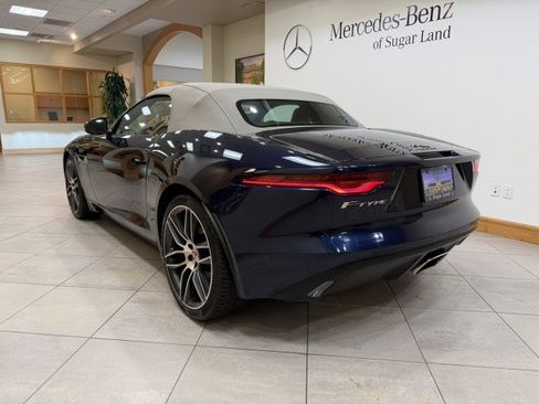 Used 2021 Jaguar F-TYPE P300 image 3