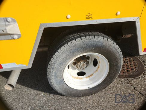 Used 2015 Ford E-350 and Econoline 350 Super Duty image 14