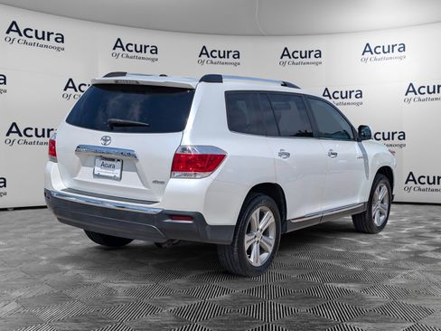 Used 2012 Toyota Highlander Limited w/ Tow Pkg AWD/4WD image 7