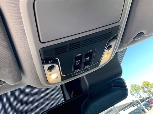 Used 2023 Honda Ridgeline RTL image 32