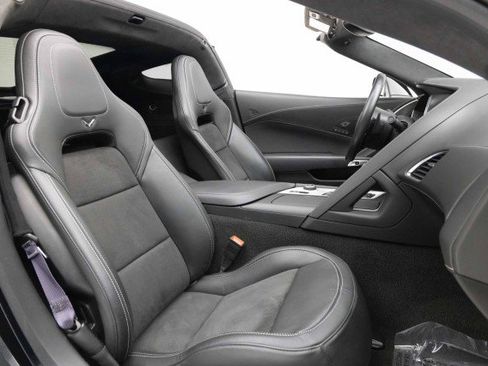 Used 2014 Chevrolet Corvette Stingray Coupe w/ 3LT Preferred Equipment Group image 4