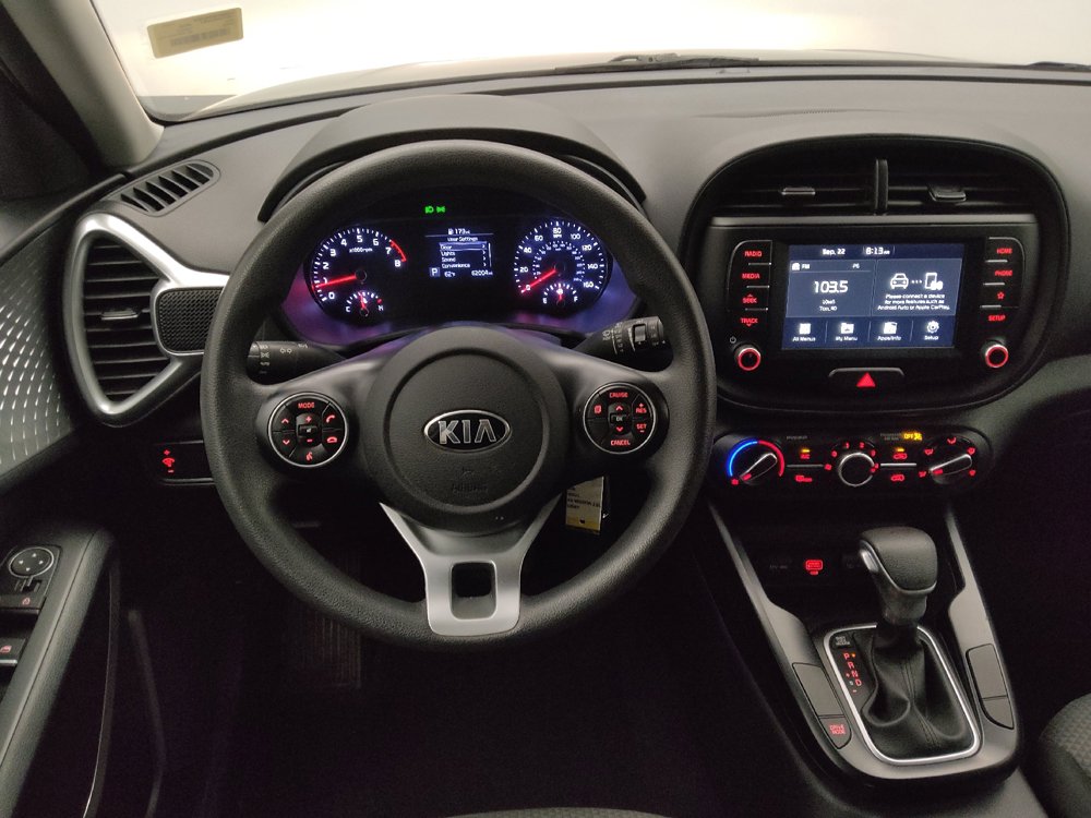 Used 2020 Kia Soul LX FWD image 22