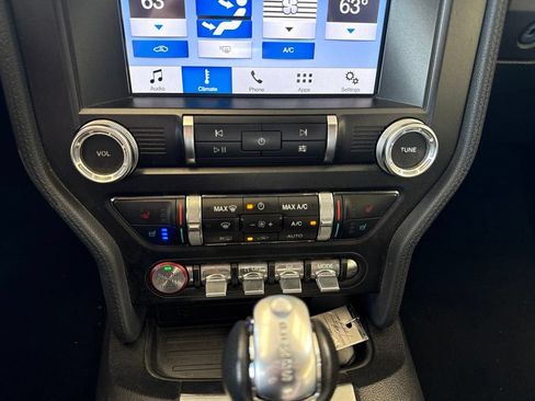 Used 2019 Ford Mustang Premium RWD image 20