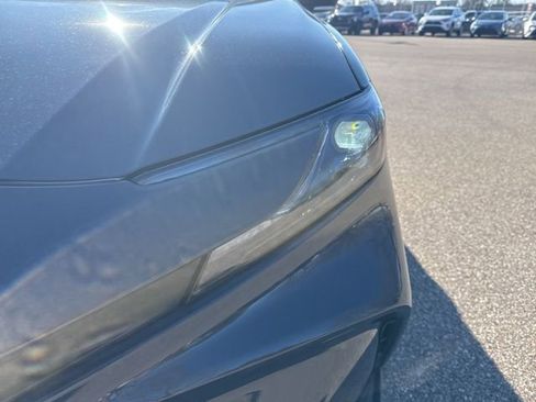 Used 2026 Toyota Camry LE image 9