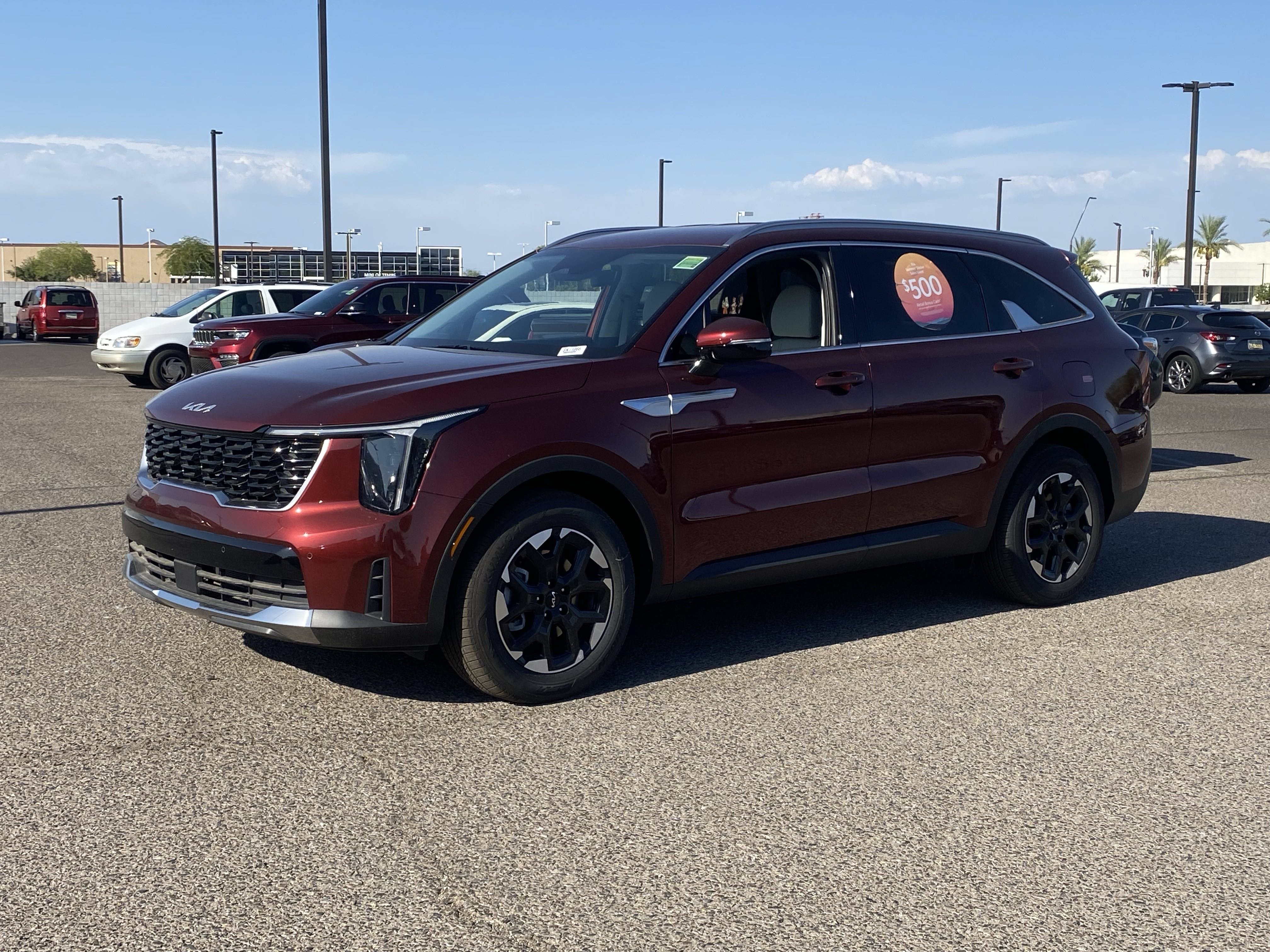 Certified 2025 Kia Sorento S FWD image 2