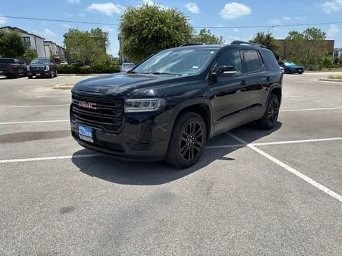 Used 2023 GMC Acadia SLE w/ Driver Convenience Package FWD image 1