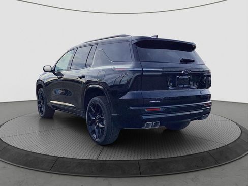 New 2026 Chevrolet Traverse RS w/ LPO, Floor Liner Package image 5