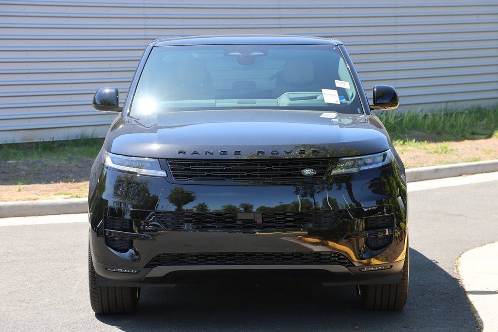 New 2026 Land Rover Range Rover Sport SE AWD/4WD image 6