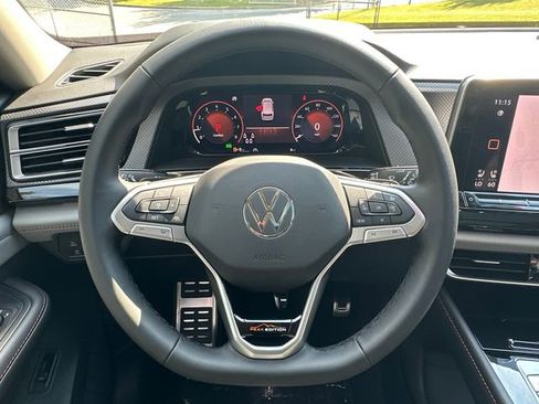 New 2026 Volkswagen Atlas Peak Edition AWD/4WD image 25