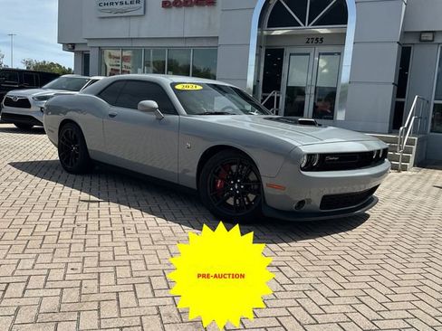 Used 2021 Dodge Challenger R/T Scat Pack w/ Shaker Package RWD image 2