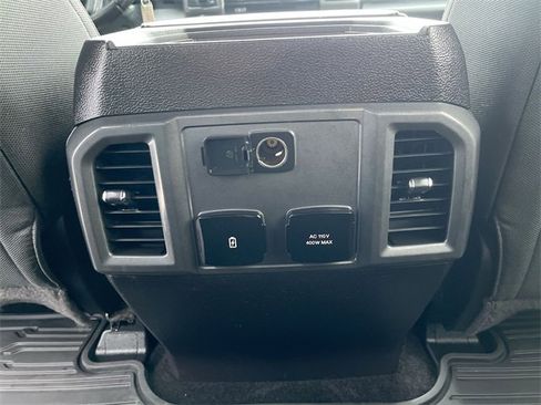 Used 2017 Ford F150 XLT w/ Equipment Group 302A Luxury image 19