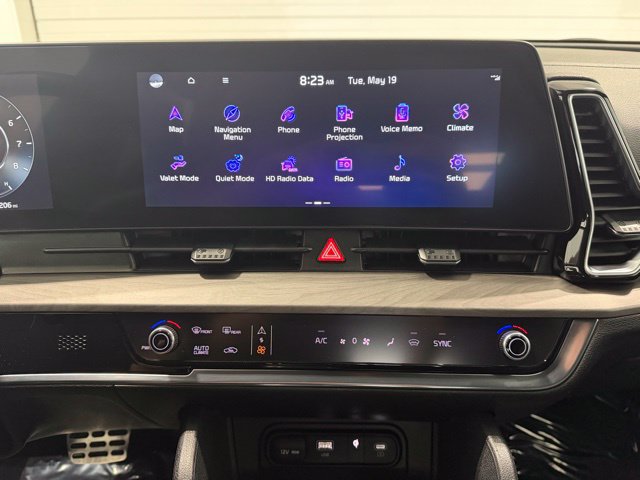 Used 2023 Kia Sportage X-Pro AWD/4WD image 15