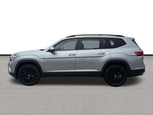 New 2026 Volkswagen Atlas SE FWD image 8