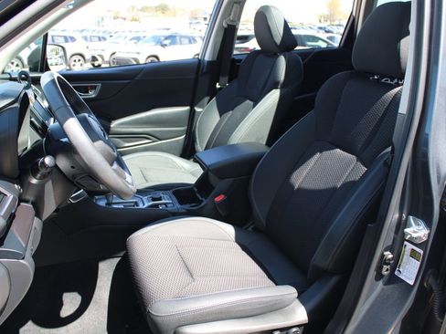 Certified 2024 Subaru Forester Premium AWD/4WD image 7
