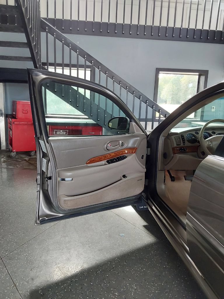 Used 2000 Buick Le Sabre Custom w/ Prestige Opt Pkg FWD image 15