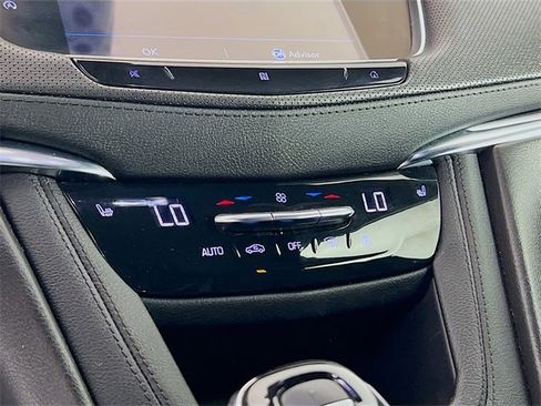 Used 2020 Cadillac XT5 Luxury image 16