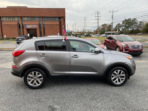 Used 2014 Kia Sportage LX image 8
