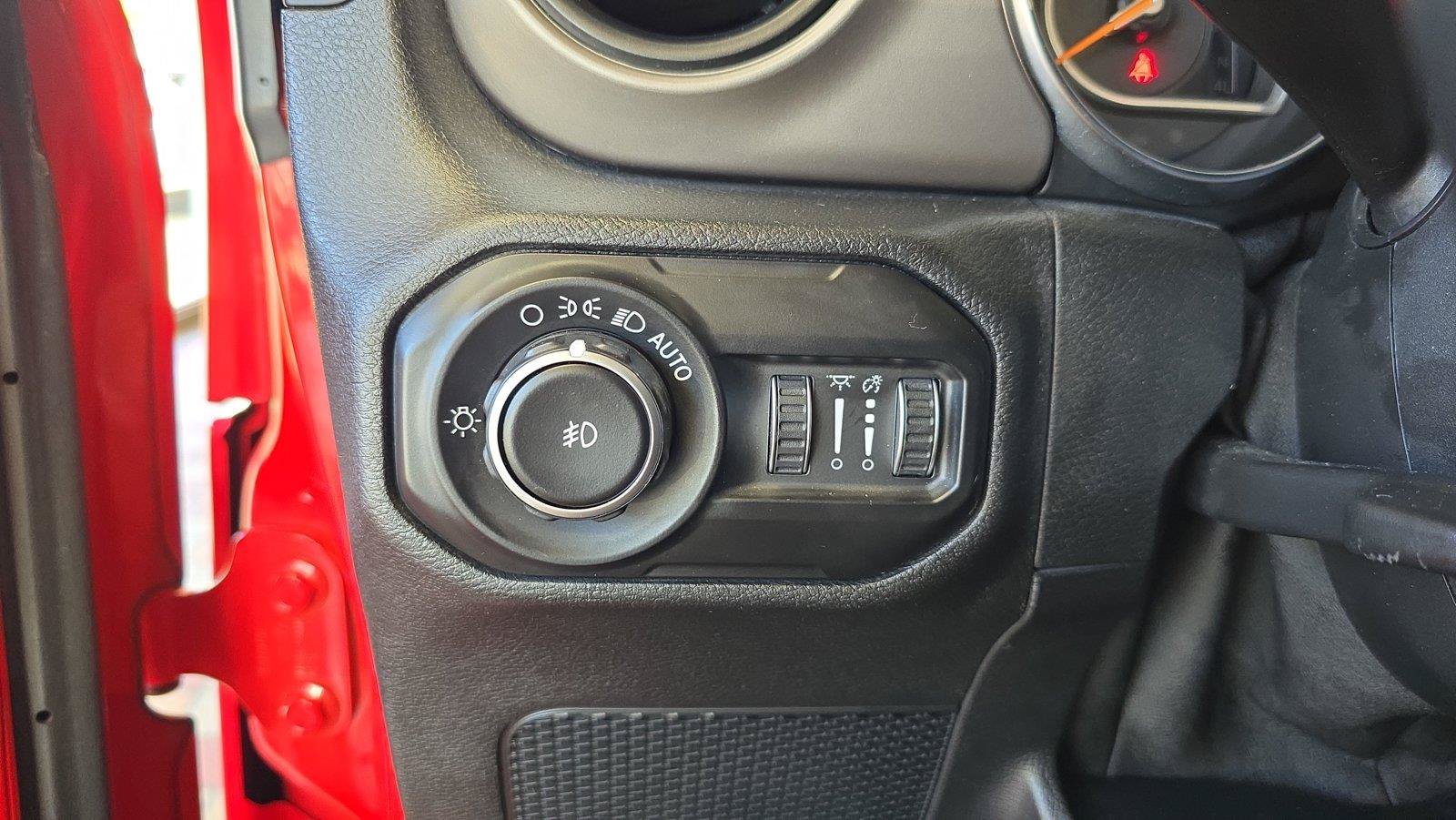 Used 2021 Jeep Wrangler Unlimited Sport AWD/4WD image 24