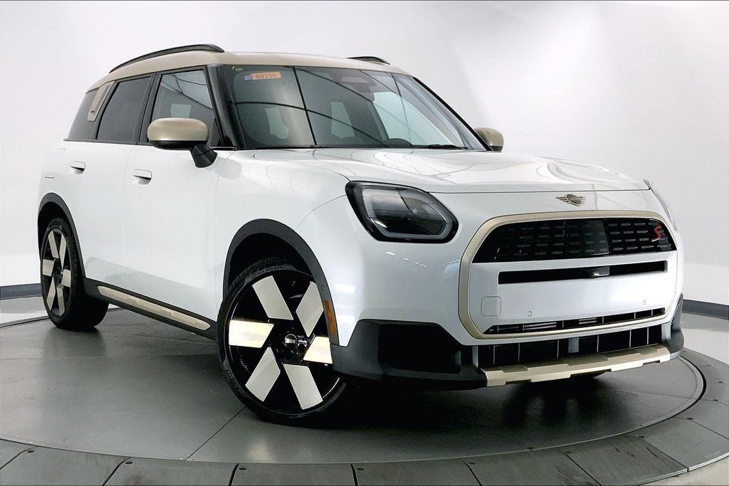 Used 2025 MINI Cooper Countryman S w/ Comfort Package Max AWD/4WD image 1