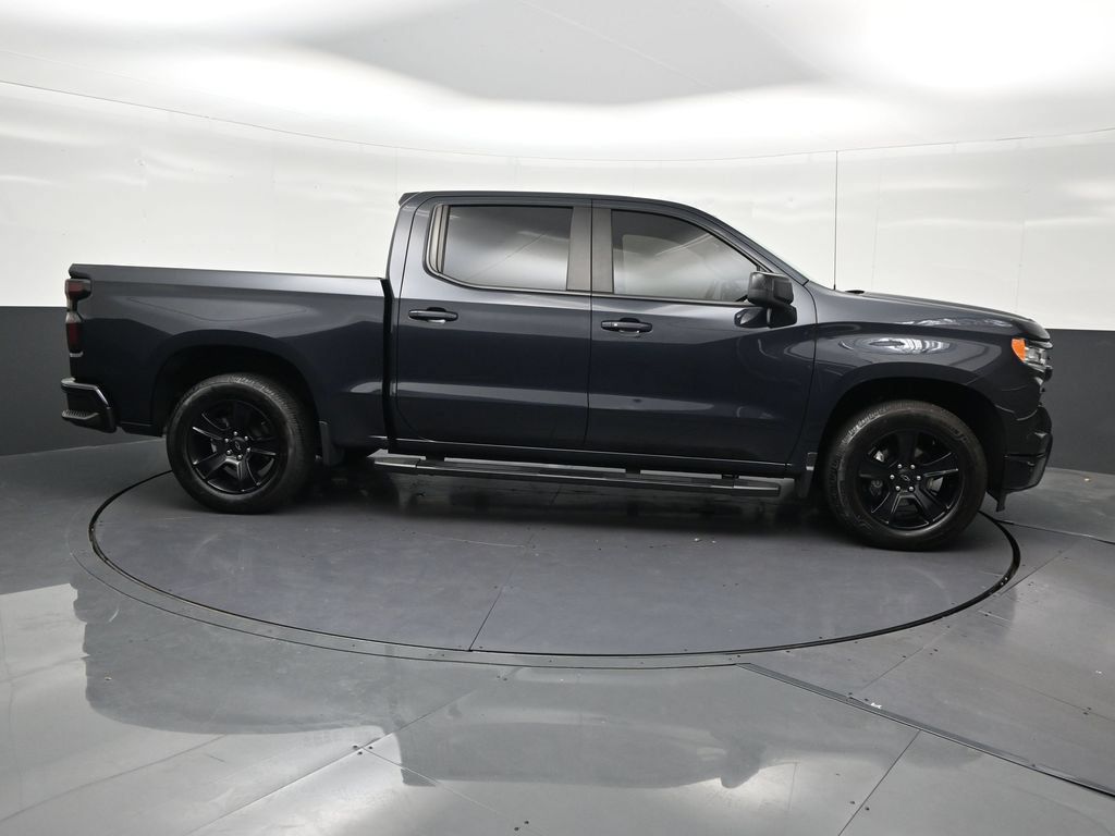 Used 2023 Chevrolet Silverado 1500 RST RWD image 7